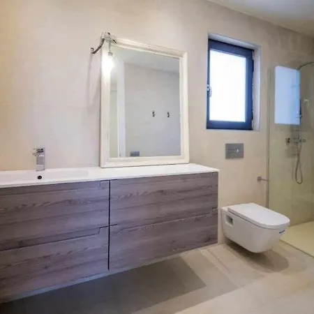Chalet En Sant Feliu De Guixols * Girona
